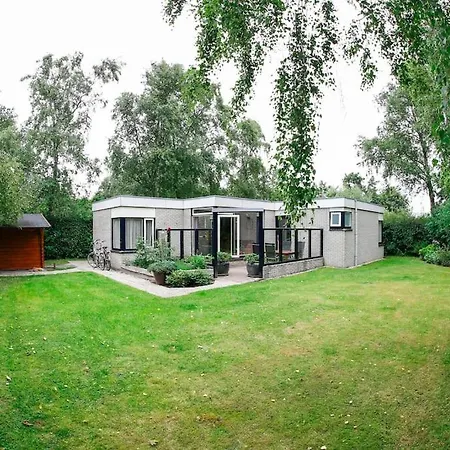 度假居 Rustig Gelegen Op Texel *